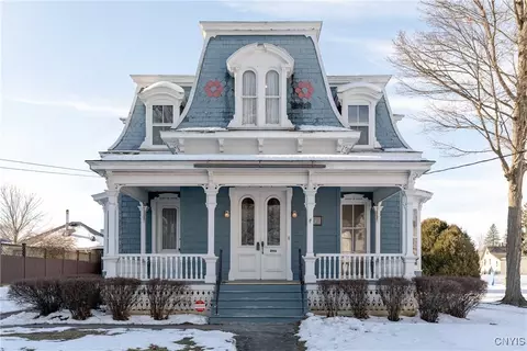 205 N Main St, Lenox, NY 13032
