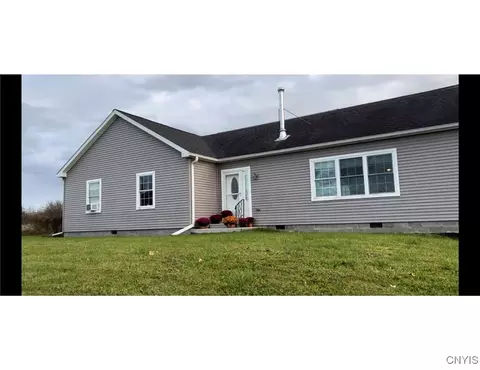 17200 Evans Rd, Hounsfield, NY 13634