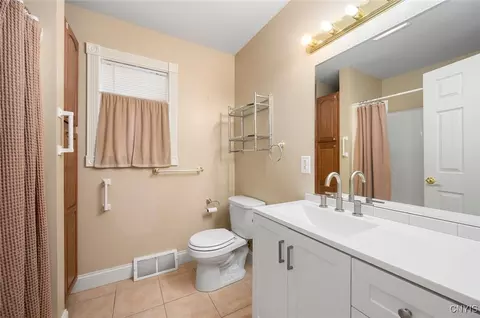 532 Florence Ave, Oneida, NY 13421 photo 13