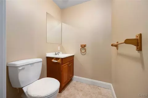 532 Florence Ave, Oneida, NY 13421 photo 24