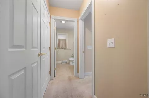 532 Florence Ave, Oneida, NY 13421 photo 12