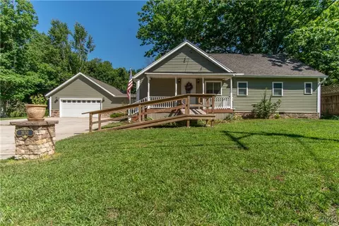 3130 County Route 15, Pulaski, NY 13142