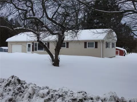 7711 Kilbourn Rd, Floyd, NY 13440