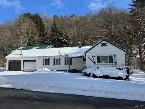 4140 Mcgraw North Rd, Cortlandville, NY 13101