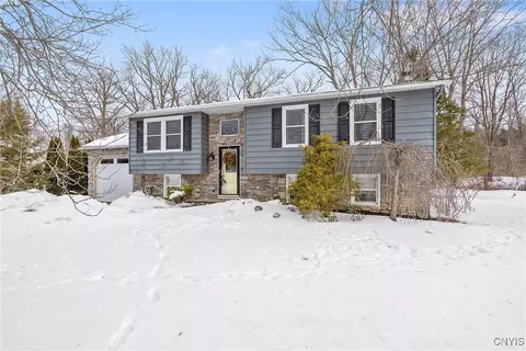 511 Valley Dr E, Sullivan, NY 13037
