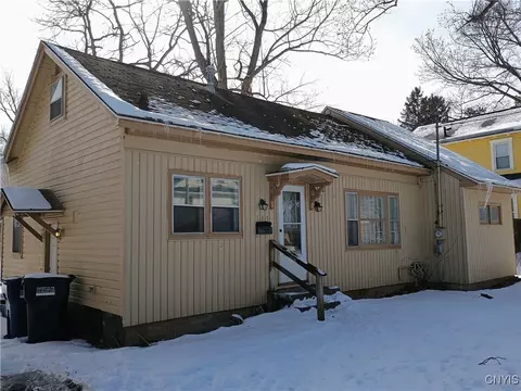 145 Bradford St, Syracuse, NY 13207