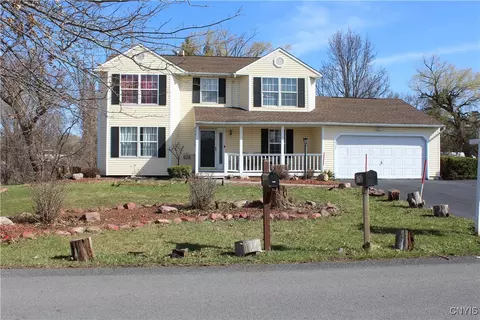 8752 Honeycomb, Cicero, NY 13039