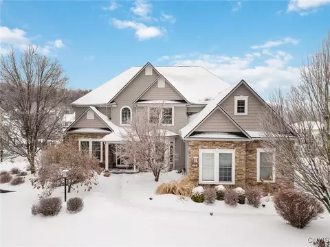 531 Briar Brook Run, Fayetteville, NY 13066