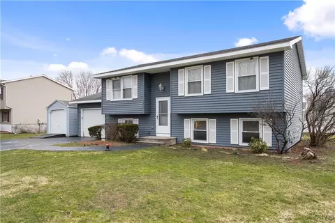9492 Bear Springs Rd, Brewerton, NY 13029