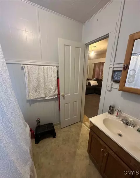 Bath - 7218 E Main St, Leyden, NY 13433 photo 1 of 2