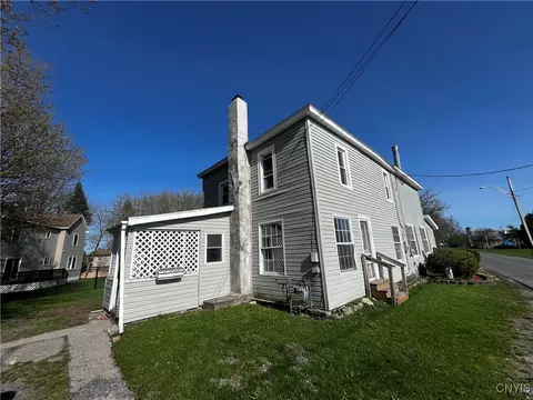 196 Ely St, Watertown, NY 13601
