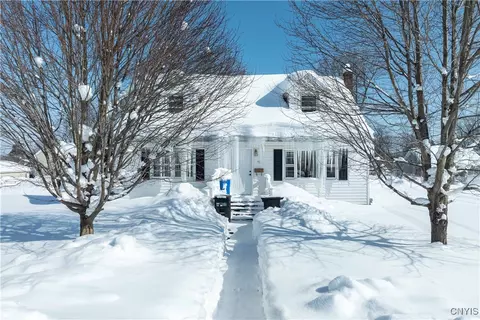 71 W 5th St S, Fulton, NY 13069