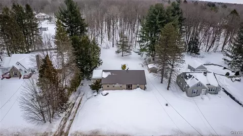 5726 Walker Rd, Utica, NY 13502