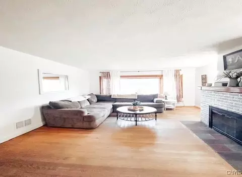 Living - 4780 State St, Oneida, NY 13421 photo 2 of 3