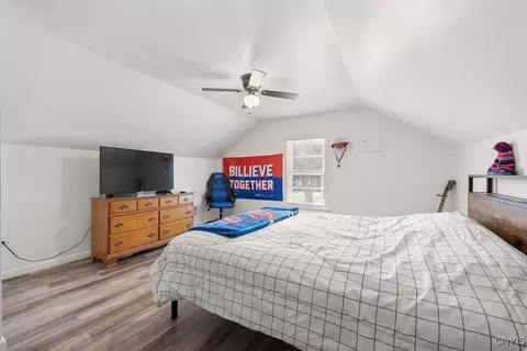 Bedroom - 4780 State St, Oneida, NY 13421 photo 4 of 7