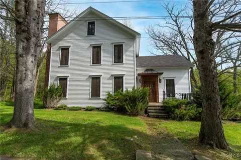 11193 Huey Rd, Leonardsville, NY 13364