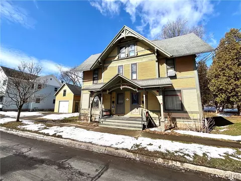 15-17 Westlake Ave, Auburn, NY 13021