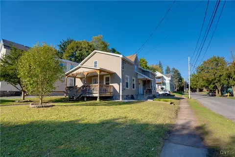 1200 Noyes St, Utica, NY 13502