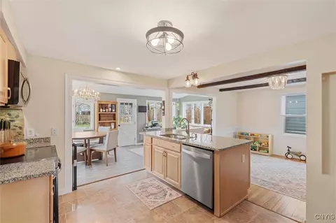 Kitchen - 212 Ambergate Rd, Syracuse, NY 13214 photo 2 of 5