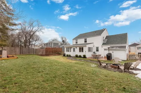 Exterior - 212 Ambergate Rd, Syracuse, NY 13214 photo 9 of 10