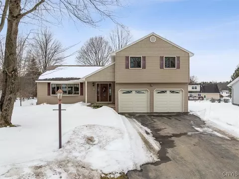 1 Capardo Dr, Whitestown, NY 13492