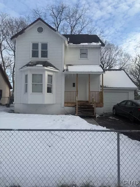 111 White St, Syracuse, NY 13204