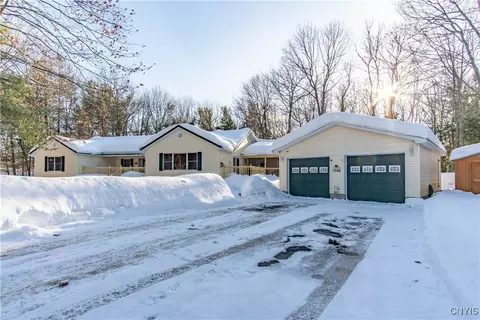 31144 Percy Chicks Dr, Rutland, NY 13612