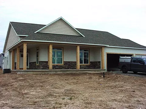 Undisclosed, Lysander, NY 13027
