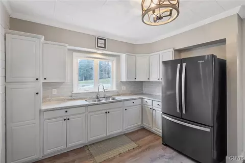 Kitchen - 85 Lock St, Schroeppel, NY 13135 photo 2 of 4