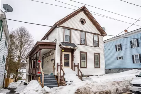 37 Porteus St, Little Falls, NY 13365