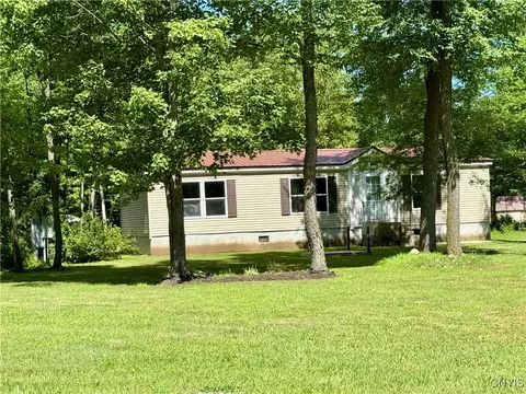 8920 Artz Rd, New Bremen, NY 13620