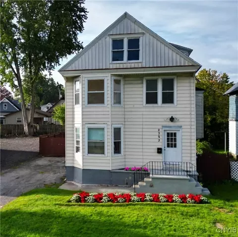 2323 W Whitesboro St, Utica, NY 13502