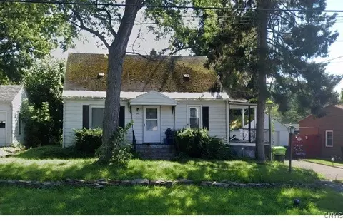 207 Gordon Ave, Salina, NY 13211