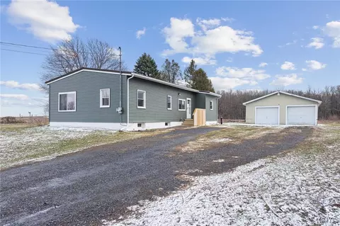 5268 Burleson Hi Rd, Stockbridge, NY 13421