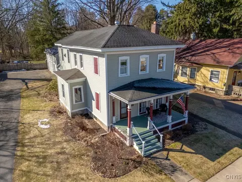 39 Downer St, Van Buren, NY 13027
