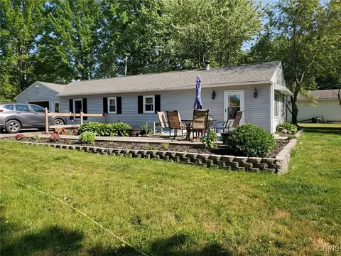 511 County Route 62, Pulaski, NY 13142