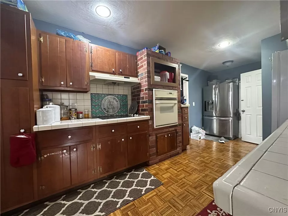 Kitchen - 211 Dorchester Ave, Syracuse, NY 13203 photo 1 of 2