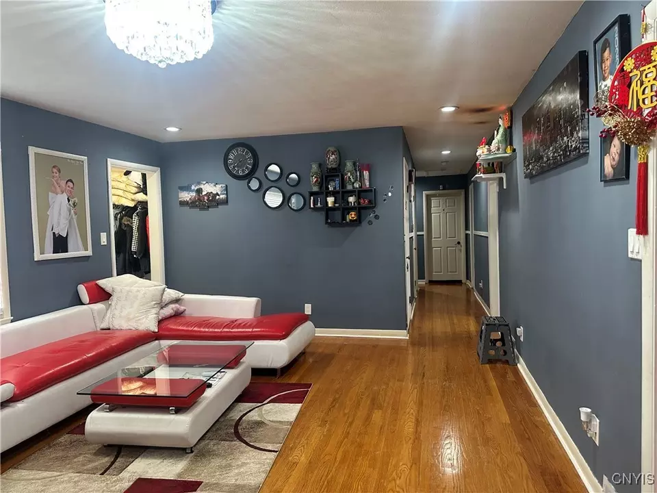 Entry Way - 211 Dorchester Ave, Syracuse, NY 13203 photo 1 of 3
