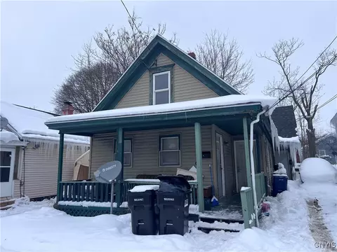 132 Steuben St, Syracuse, NY 13208