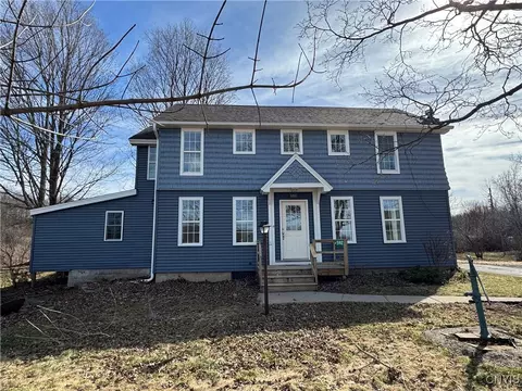592 Peru Rd, Jordan, NY 13080
