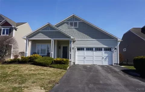 8188 Whitman Way, Liverpool, NY 13090