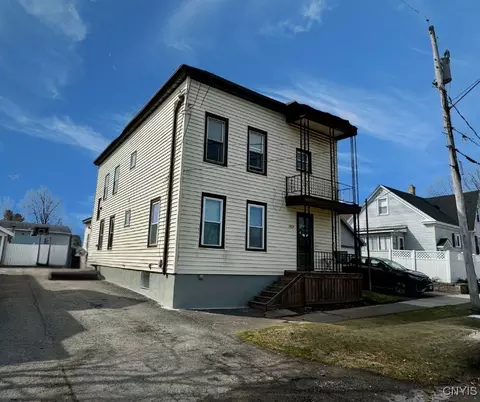1804 Guelich St, Utica, NY 13501