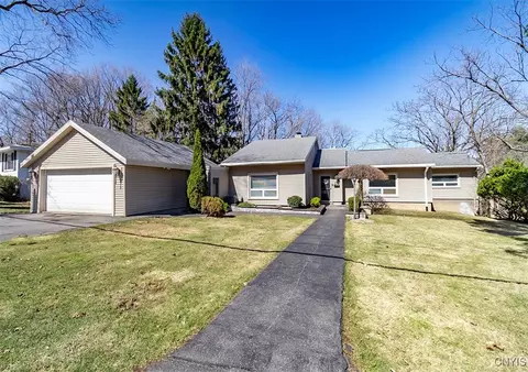 204 Alton St, Syracuse, NY 13215