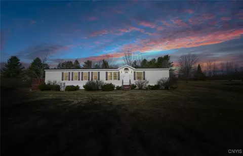 107 Spain Gulf Rd S, Utica, NY 13502