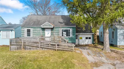 718 Libby St, Salina, NY 13088