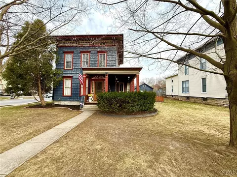 274 Ten Eyck St, Watertown, NY 13601