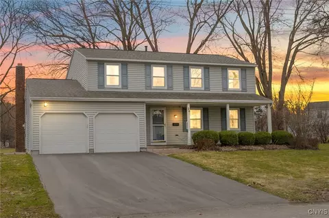 20 Kingman Rd, Clay, NY 13090