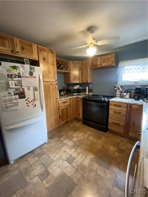 Kitchen - 1377 Ridge Rd, Fabius, NY 13063 photo 2 of 4