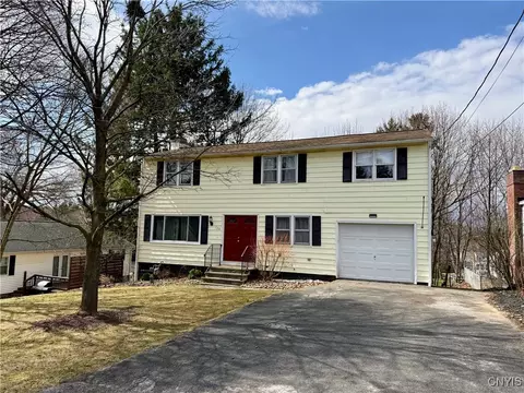 120 Marian Dr, Geddes, NY 13219