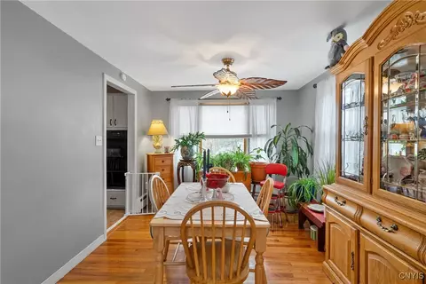 Dining - 107 Snell, Syracuse, NY 13205 photo 1 of 3